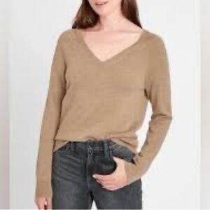 Banana republic Merino Wool V Neck Tan Sweater lightweight Knit Old Money basic